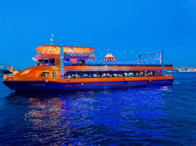 Night Tour Istanbul Bosphorus Dinner Cruise Bosphorus By Boat Bosphorus Boat Tour Dinner And Show Cruise